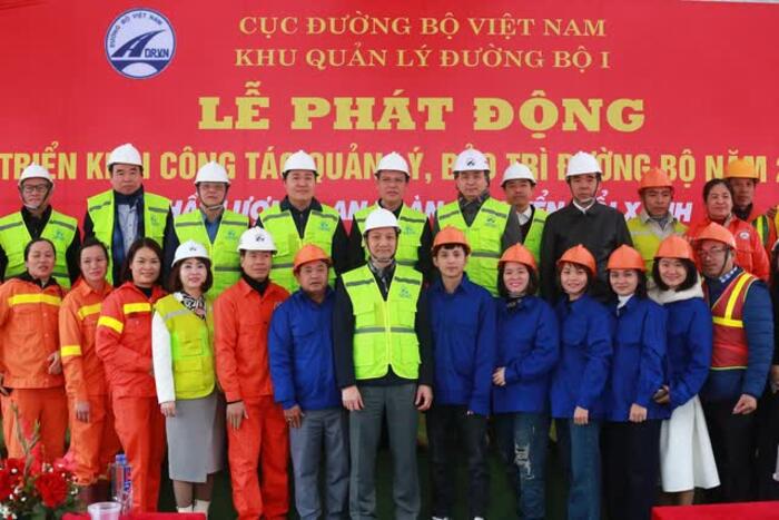 Phát động công tác quản lý bảo trì đường bộ 2025