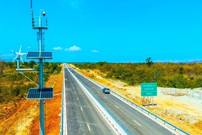 Khẩn trương lắp đặt hệ thống giao thông thông minh ITS trên cao tốc Bắc - Nam