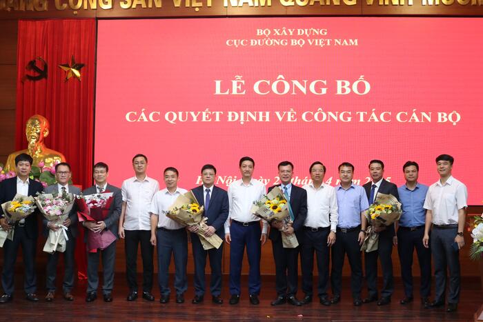 Cục Đường bộ Việt Nam công bố các Quyết định về công tác cán bộ