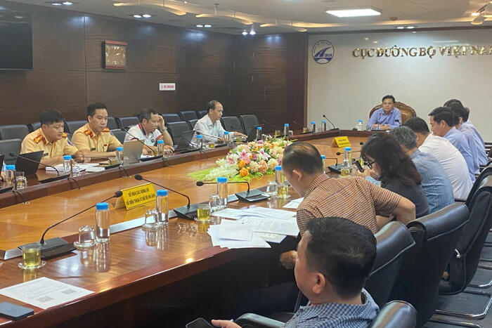 Đẩy nhanh xây dựng quy chuẩn báo hiệu đường bộ đáp ứng yêu cầu thực tiễn