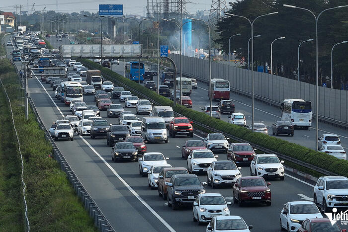 Cục Đường bộ đề nghị Cục CSGT xác định những đoạn cao tốc phạt lỗi không giữ khoảng cách