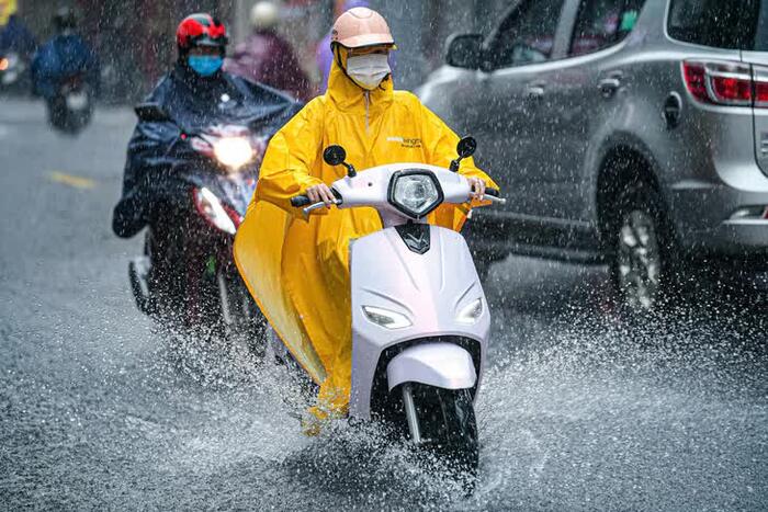 Cục Đường bộ Việt Nam yêu cầu chủ động ứng phó với không khí lạnh, mưa lớn và thời tiết nguy hiểm