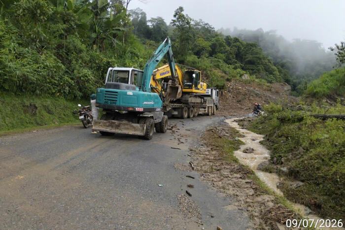 Cục Đường bộ Việt Nam: Chủ động ứng phó nguy cơ ngập lụt, lũ quét, bảo đảm giao thông