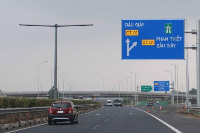 Cao tốc Phan Thiết - Dầu Giây duy trì tốc độ tối đa 120 km/h trên cả hai làn