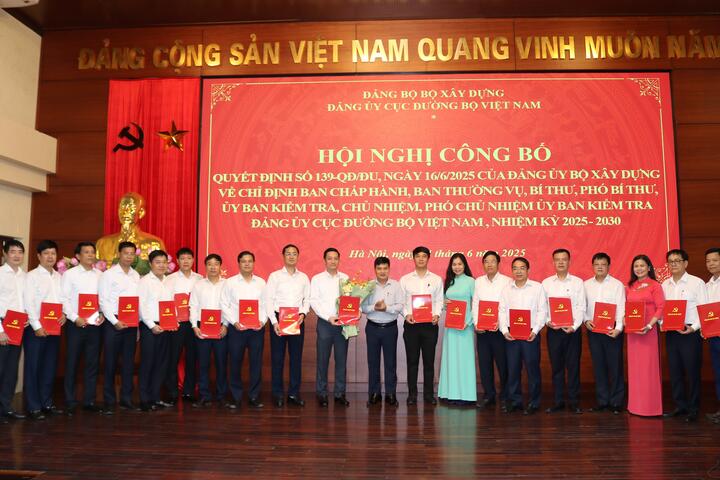 Ban Chấp hành Đảng bộ Cục Đường bộ Việt Nam nhiệm kỳ 2025–2030