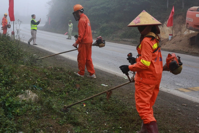 Phát động công tác quản lý bảo trì đường bộ 2025 - Ảnh 11.